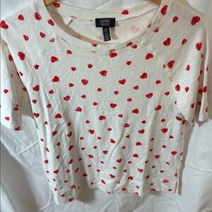 Jones New York Cream Top with Red Heart Pattern